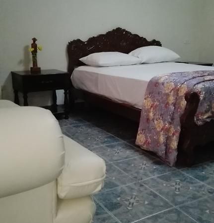 Residencial El Sol De Los Pinos Bed and Breakfast Τρουχίλο Εξωτερικό φωτογραφία