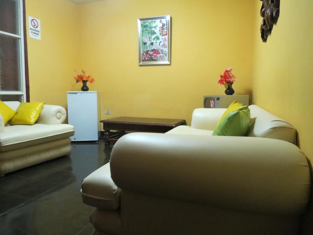 Residencial El Sol De Los Pinos Bed and Breakfast Τρουχίλο Εξωτερικό φωτογραφία