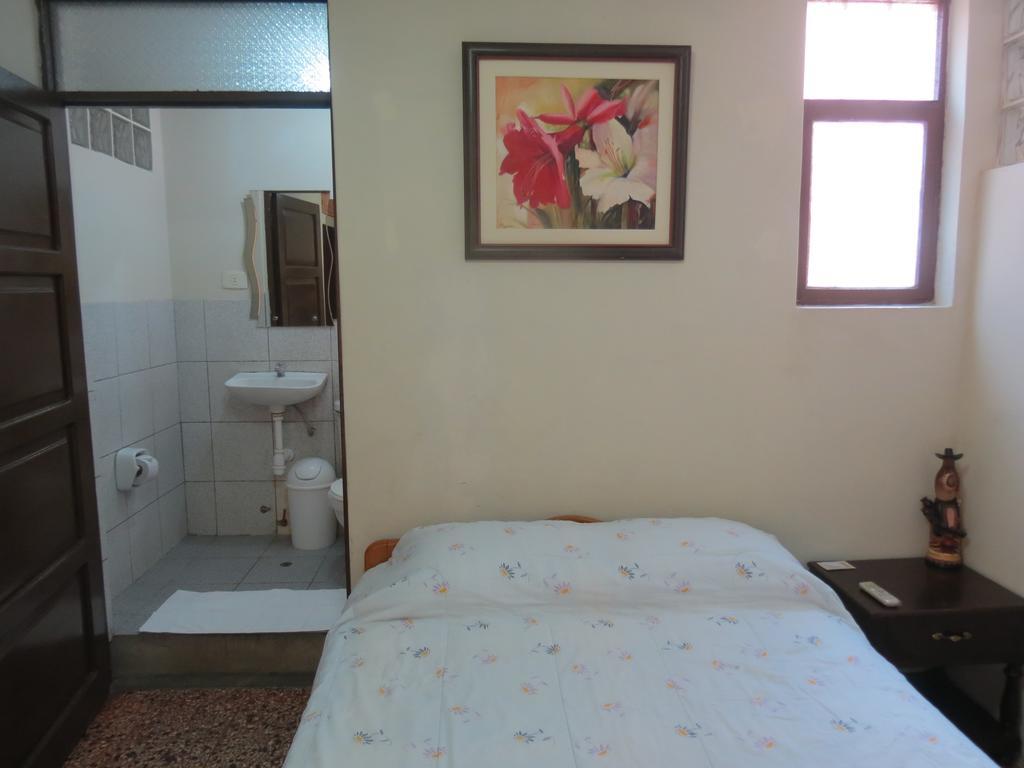 Residencial El Sol De Los Pinos Bed and Breakfast Τρουχίλο Εξωτερικό φωτογραφία